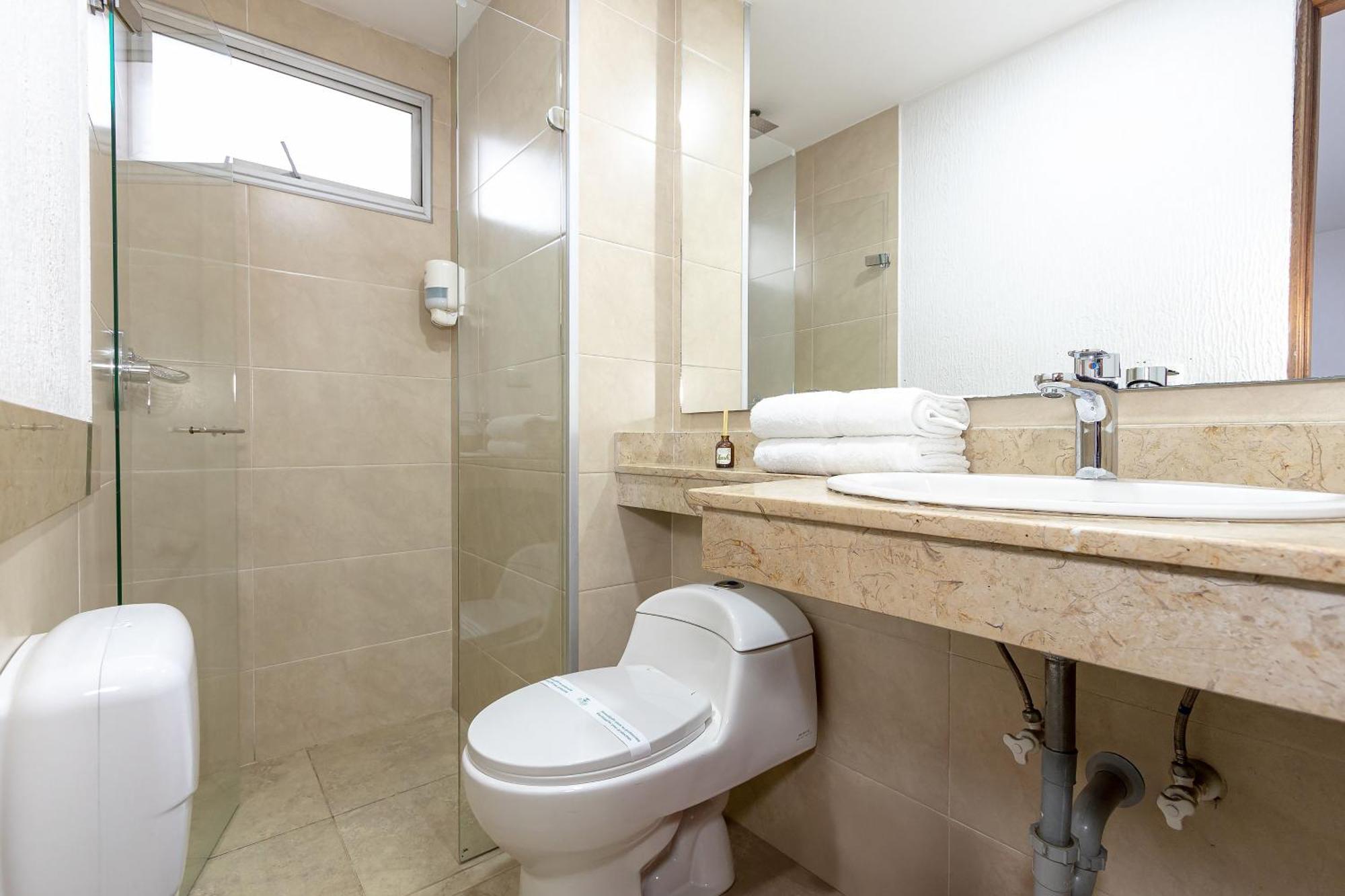 Hotel Prada Бельо Экстерьер фото