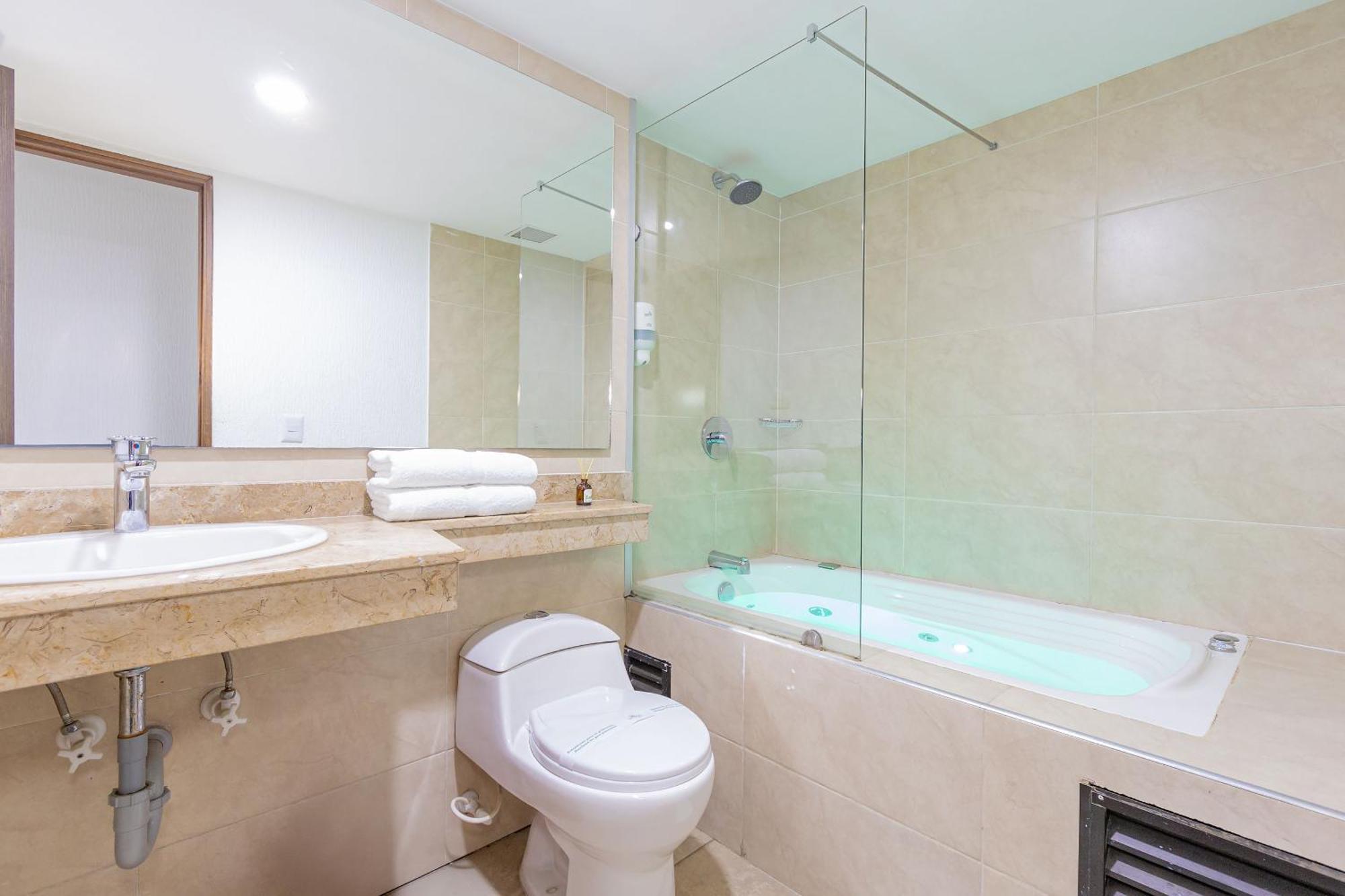 Hotel Prada Бельо Экстерьер фото