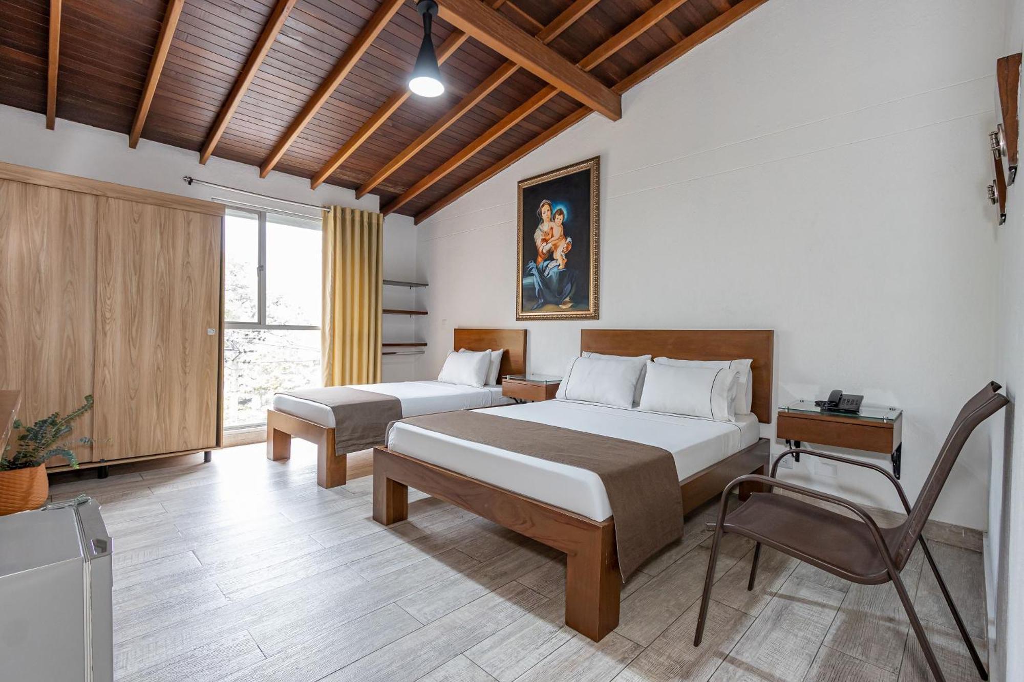 Hotel Prada Бельо Экстерьер фото